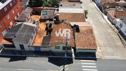 Casa de 2 quartos, no bairro Centro, em Itaú de Minas | Eu Corretor