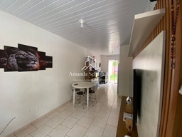 Casa de Condomínio de 2 quartos, no bairro Jardim Três Rios, em Campo Largo | Eu Corretor