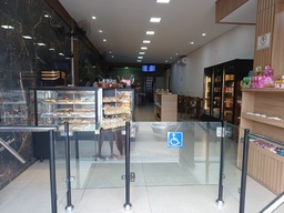 Loja / Salão / Ponto Comercial de 101m² no bairro Praia de Indaiá, em Bertioga | Eu Corretor