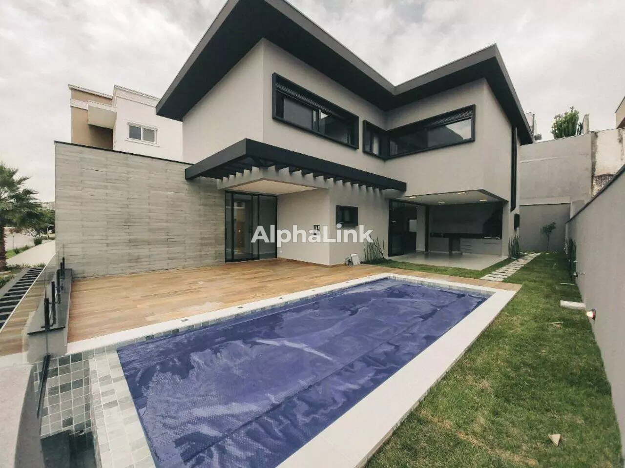 Casa de 4 quartos, 364m² no bairro Alphaville, em Santana de Parnaíba | Eu Corretor