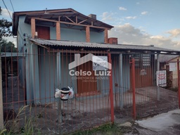 Casa de 3 quartos, no bairro Lomba do Pinheiro, em Porto Alegre | Eu Corretor