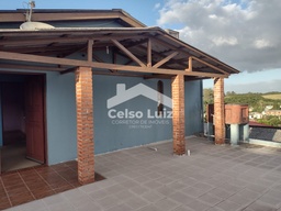 Casa de 3 quartos, no bairro Lomba do Pinheiro, em Porto Alegre | Eu Corretor