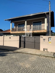 Casa de 3 quartos, no bairro Centro, em Rodeio | Eu Corretor