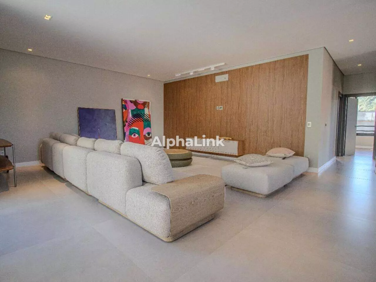 Casa de 4 quartos, 320m² no bairro Cidade Tamboré, em Santana de Parnaíba | Eu Corretor