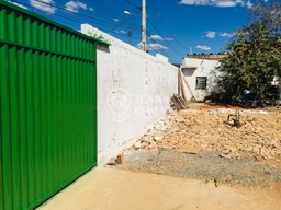 Galpão / Depósito / Armazém no bairro São Miguel, em Barreiras | Eu Corretor