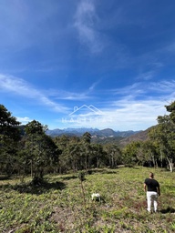 Lote/Terreno de no bairro Parque do Imbui, em Teresópolis | Eu Corretor