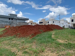 Lote/Terreno de 261m² no bairro Jardins Capri, em Senador Canedo | Eu Corretor