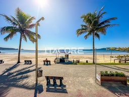 Apartamento de 4 quartos, 217m² no bairro Meia Praia, em Itapema | Eu Corretor
