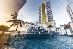 Apartamento de 4 quartos, 217m² no bairro Meia Praia, em Itapema | Eu Corretor