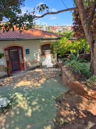 Residencial Unifamiliar de 8 quartos, 405m² no bairro Colinas do Ermitage (Sousas), em Campinas | Eu Corretor