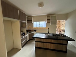 Casa de 3 quartos, 266m² no bairro Potecas, em São José | Eu Corretor