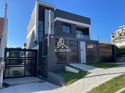 Sobrado de 3 quartos, 124m² no bairro Uberaba, em Curitiba | Eu Corretor