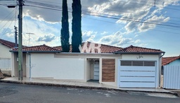 Casa de 3 quartos, 182m² no bairro Sagrada Família, em Itaú de Minas | Eu Corretor