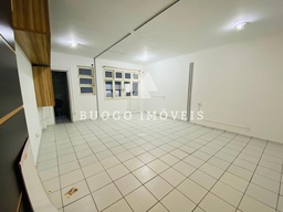Sala Comercial de 34m² no bairro Centro, em Florianópolis | Eu Corretor