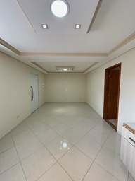 Casa de 8 quartos, 347m² no bairro Cajuru, em Curitiba | Eu Corretor