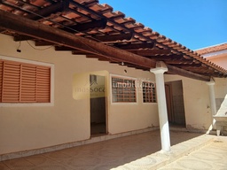 Casa de 3 quartos, no bairro Jardim Bandeirantes, em Marília | Eu Corretor