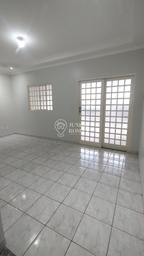 Casa de 2 quartos, no bairro Vila dos Funcionários, em Barreiras | Eu Corretor