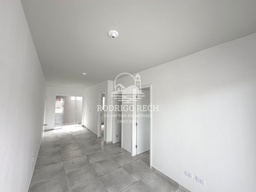 Casa de 2 quartos, 50m² no bairro Saint Etiene, em Matinhos | Eu Corretor