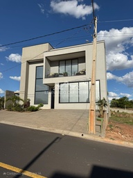 Casa de 3 quartos, no bairro cidade das flores, em Caldas Novas | Eu Corretor