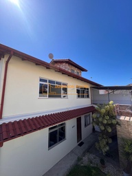 Casa de 4 quartos, 200m² no bairro Jardim Atlântico, em Florianópolis | Eu Corretor