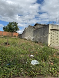 Lote/Terreno de 360m² no bairro setor universitário, em Caldas Novas | Eu Corretor