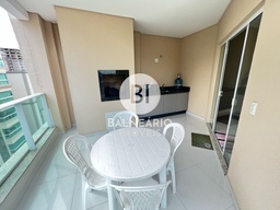 Apartamento de 3 quartos, no bairro Meia Praia, em Itapema | Eu Corretor