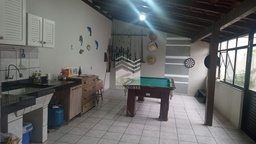 Casa de 6 quartos, no bairro Balneário Perequê, em Porto Belo | Eu Corretor