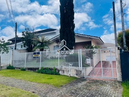 Casa de 3 quartos, 200m² no bairro Ahú, em Curitiba | Eu Corretor