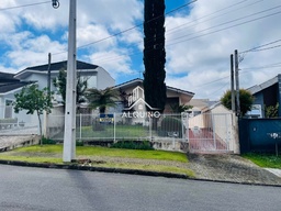 Casa de 3 quartos, 200m² no bairro Ahú, em Curitiba | Eu Corretor