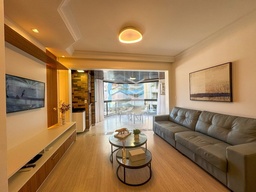 Apartamento de 4 quartos, no bairro Meia Praia, em Itapema | Eu Corretor