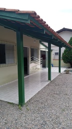 Casa de 3 quartos, no bairro Balneário Perequê , em Porto Belo | Eu Corretor