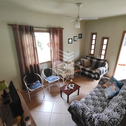 Casa de 3 quartos, no bairro Balneário Perequê , em Porto Belo | Eu Corretor