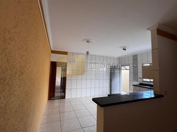 Casa no bairro Flândria, em Pompéia | Eu Corretor