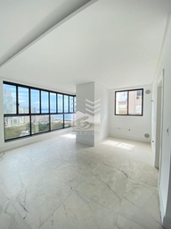 Apartamento de 3 quartos, no bairro Meia Praia, em Itapema | Eu Corretor