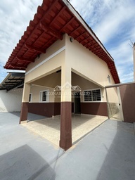 Casa de 3 quartos, no bairro jardim serrano, em Caldas Novas | Eu Corretor