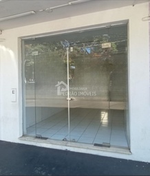 Loja / Salão / Ponto Comercial de 43m² no bairro Centro, em Lençóis Paulista | Eu Corretor