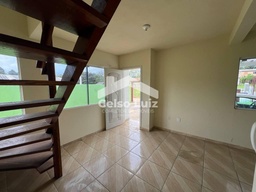 Sobrado de 2 quartos, no bairro Centro, em Viamão | Eu Corretor