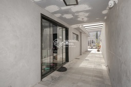 Casa de 3 quartos, 360m² no bairro Tristeza, em Porto Alegre | Eu Corretor