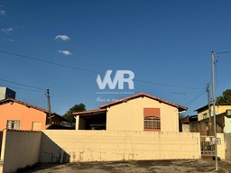 Casa de 3 quartos, 360m² no bairro Maria Parreira, em Itaú de Minas | Eu Corretor