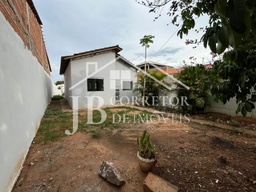 Casa de 2 quartos, no bairro São João Batista, em Pirapora | Eu Corretor