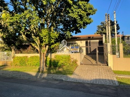 Casa de 3 quartos, 230m² no bairro Vista Alegre, em Curitiba | Eu Corretor