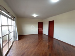 Apartamento de 3 quartos, 173m² no bairro Centro, em Lençóis Paulista | Eu Corretor