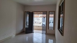 Casa de 3 quartos, 240m² no bairro Centro, em Castro Alves | Eu Corretor