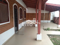 Casa de 4 quartos, 200m² no bairro Praia Grande, em Fundão | Eu Corretor