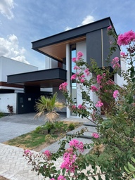 Casa de 3 quartos, 190m² no bairro Morada dos Nobres, em Cuiabá | Eu Corretor