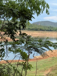 Chácara de 4 quartos, 350m² no bairro CONDOMÍNIO VALE DA CAMBAÚBA, em Caldas Novas | Eu Corretor