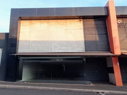 Loja / Salão / Ponto Comercial de 204m² no bairro Centro, em Lençóis Paulista | Eu Corretor