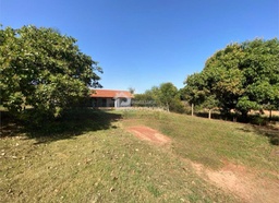 Chácara de 1 quarto, 102m² no bairro Chácara Corvo Branco e Terreno, em Lençóis Paulista | Eu Corretor