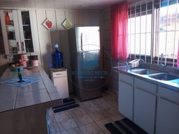 Casa de 5 quartos, no bairro Balneario caravelas, em Matinhos | Eu Corretor