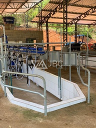 Fazenda/Sítios/Chácaras de 3 quartos, no bairro Centro, em Juiz de Fora | Eu Corretor